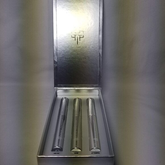 Beauty Creations Cosmetic - Luis Torres Vol 2 My Essentials Shadow Spong… - Picture 2 of 14